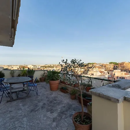 Aventino Terrace Apartamento
